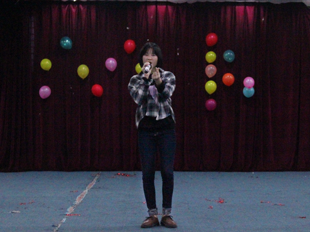 美林-歌曲表演.jpg