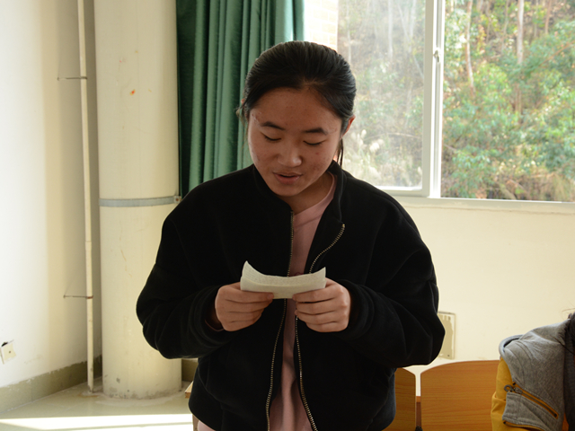 1490529377155085.jpg 美林-学生答辩.jpg