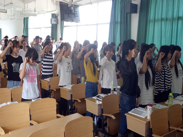 1495202550177461.jpg 美林-活动现场 .jpg