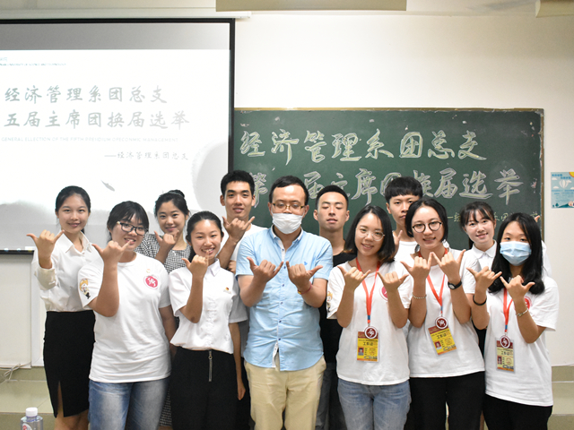1497085184331781.jpg 合影留念.jpg