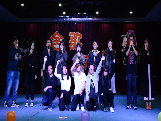1482125803660613.jpg 美林-选手演唱.jpg