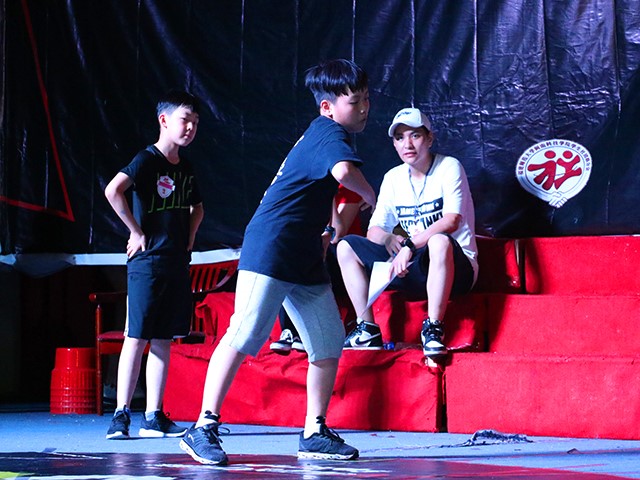 1497278706963052.jpg 康美-小学生表演.JPG