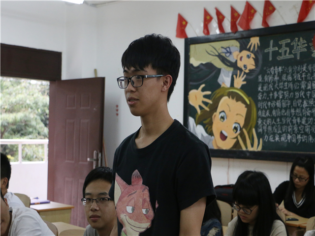 1495894343360116.jpg 康美-学生回答问题.jpg