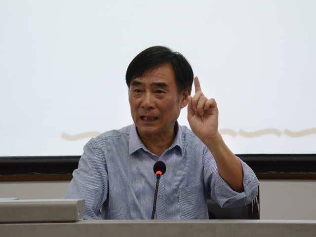 1482385874591344.jpg 美林-主讲人院长邱永渠.jpg