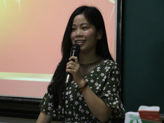 1495801111156685.jpg 康美-老师讲解.jpg