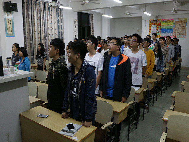1481001076707314.jpg 康美-同学集体朗读.jpg