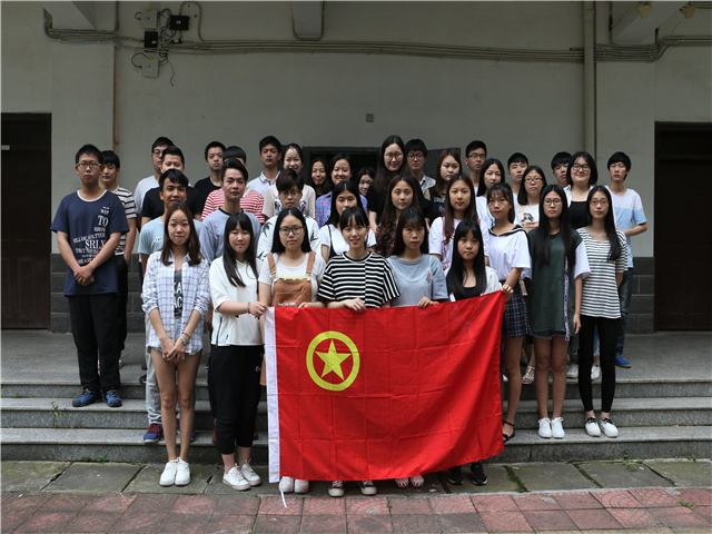 1495894566549388.jpg 康美-合影留念.jpg